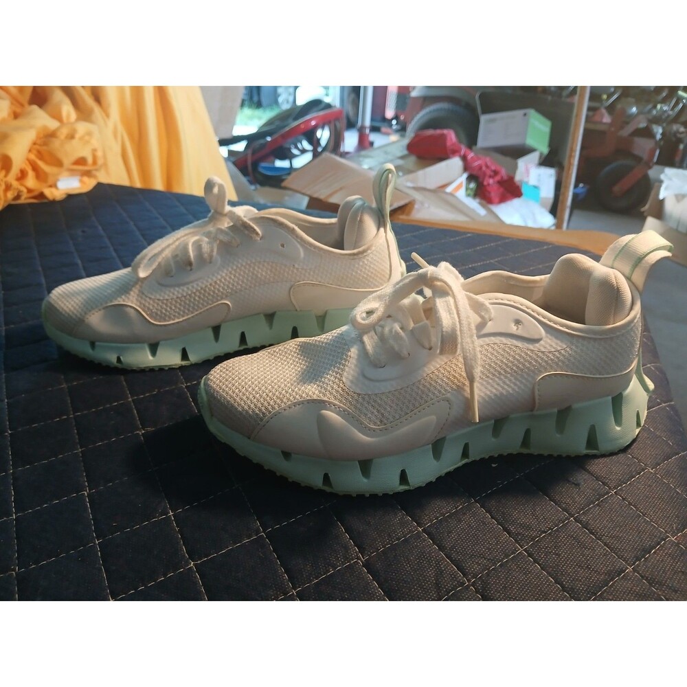 Reebok Zig Dynamica Running Shoes Women's US Size 7.5 Ortholite Comfort Footbed